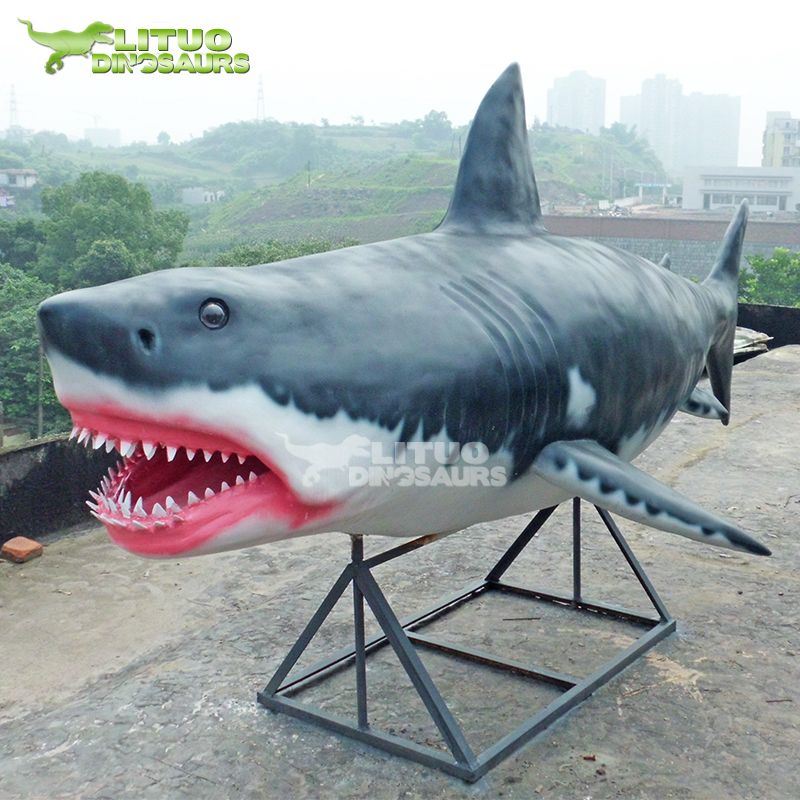 1Shark Statue(001)